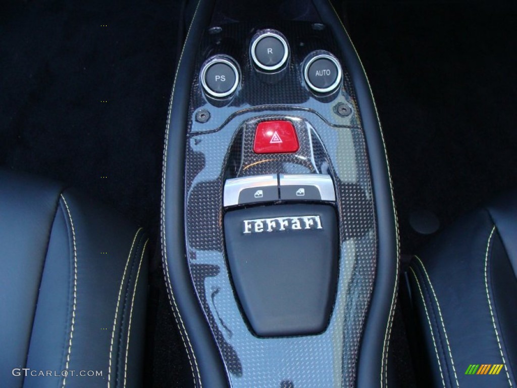 2011 Ferrari 458 Italia Controls Photo #55044228