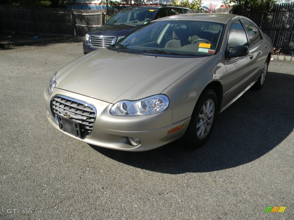 2002 Light Almond Pearl Metallic Chrysler Concorde LX 55019173