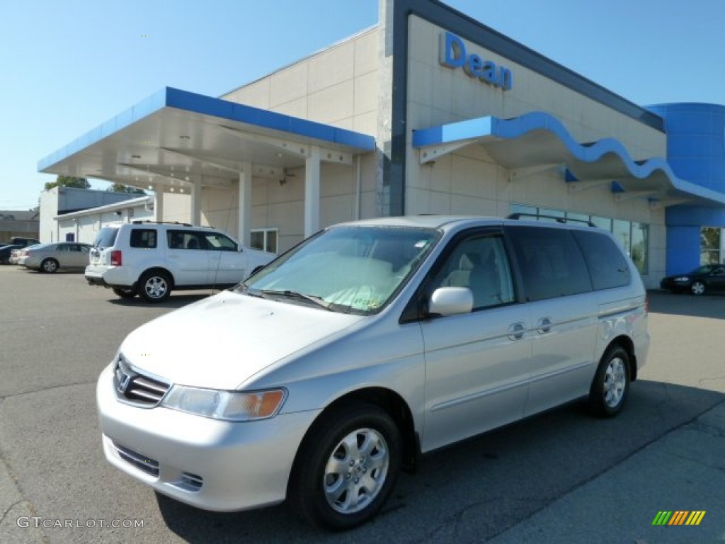 Starlight Silver Metallic Honda Odyssey