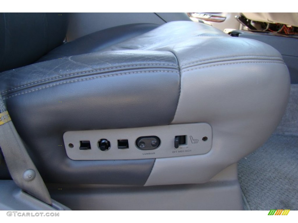 1999 Yukon Denali 4x4 - Silvermist Metallic / Stone Gray photo #17