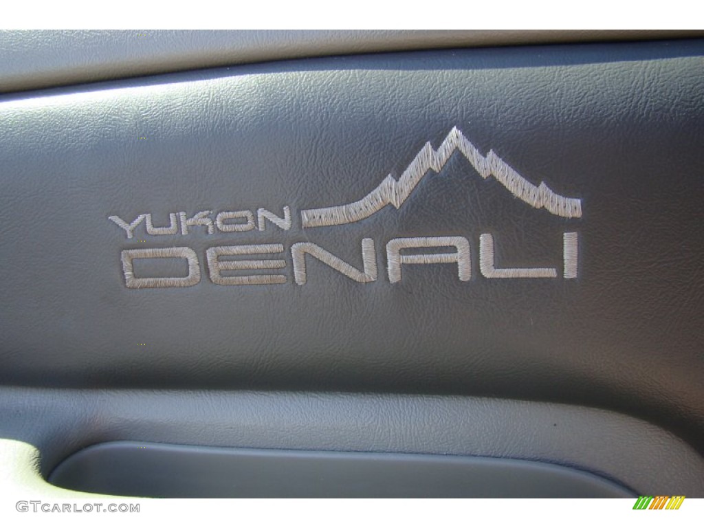1999 Yukon Denali 4x4 - Silvermist Metallic / Stone Gray photo #26
