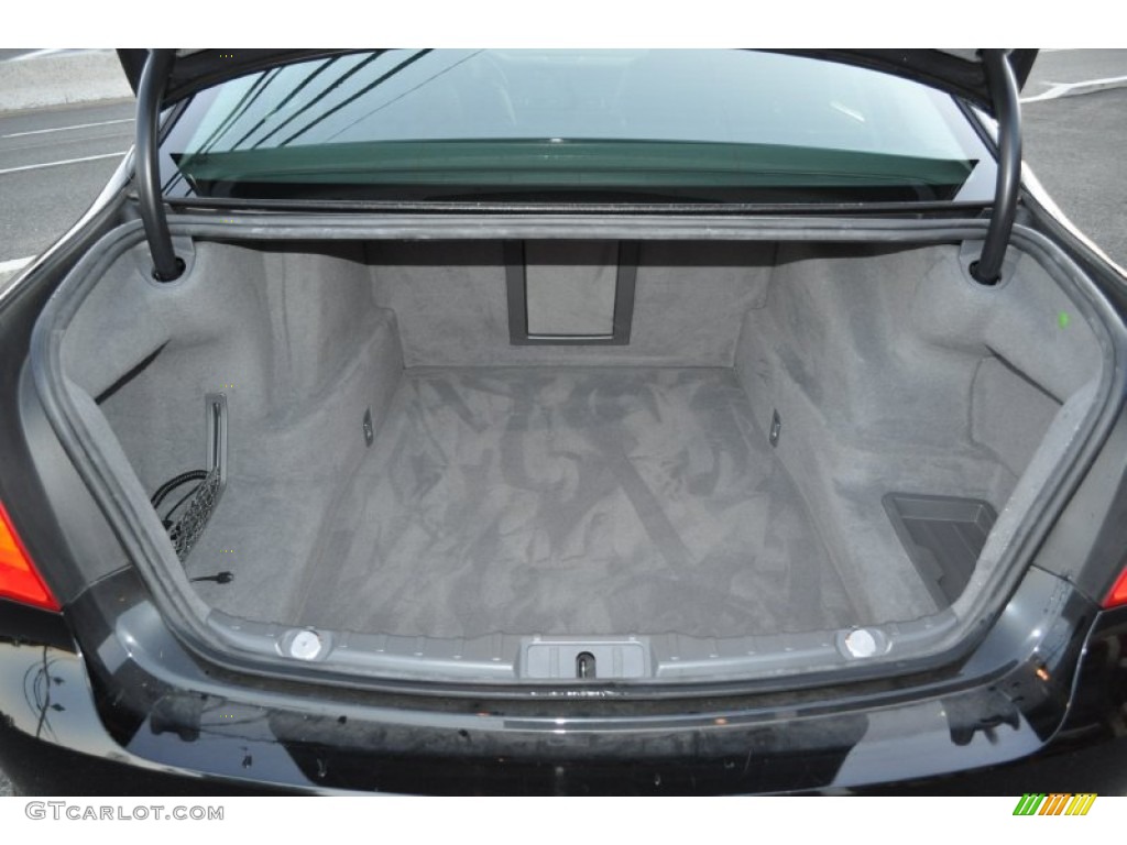 2010 BMW 7 Series 750i xDrive Sedan Trunk Photo #55048473