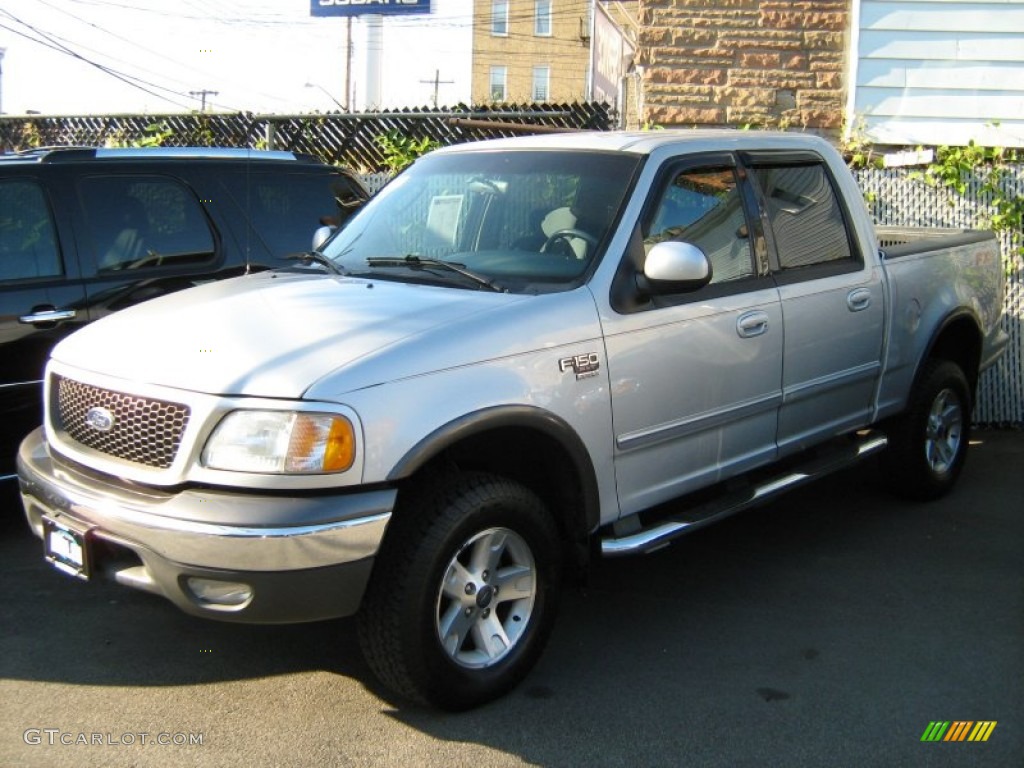 2003 F150 XLT SuperCrew 4x4 - Silver Metallic / Medium Graphite Grey photo #1