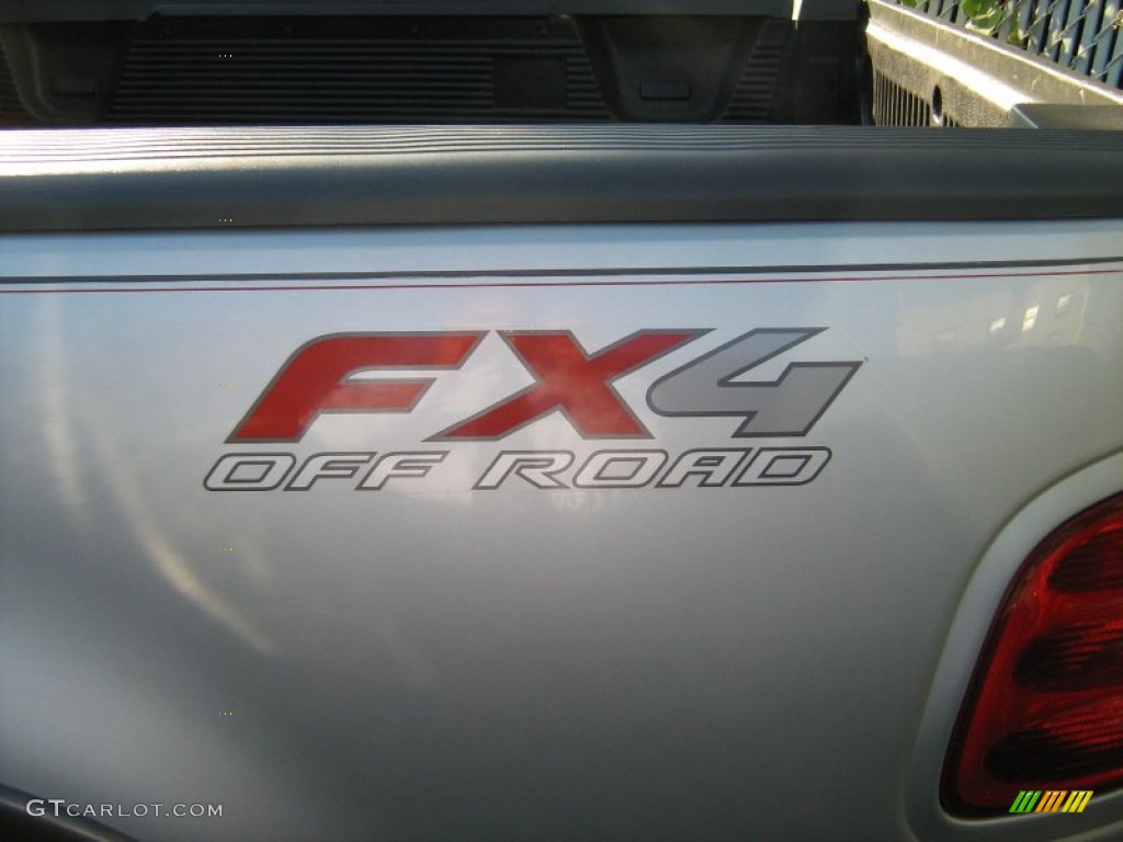 2003 F150 XLT SuperCrew 4x4 - Silver Metallic / Medium Graphite Grey photo #4