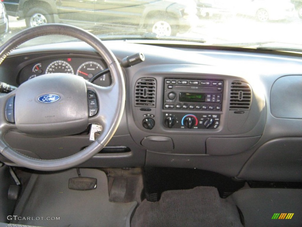 2003 F150 XLT SuperCrew 4x4 - Silver Metallic / Medium Graphite Grey photo #8
