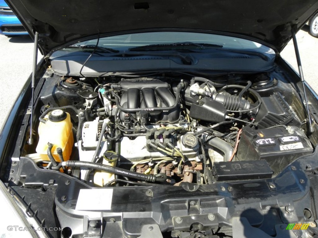 2004 Ford Taurus SES Sedan 3.0 Liter OHV 12-Valve V6 Engine Photo #55051136
