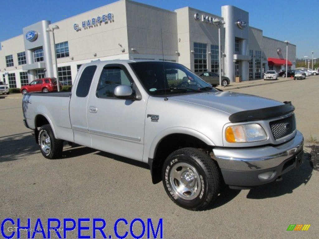 2001 F150 XLT SuperCab 4x4 - Silver Metallic / Medium Graphite photo #1