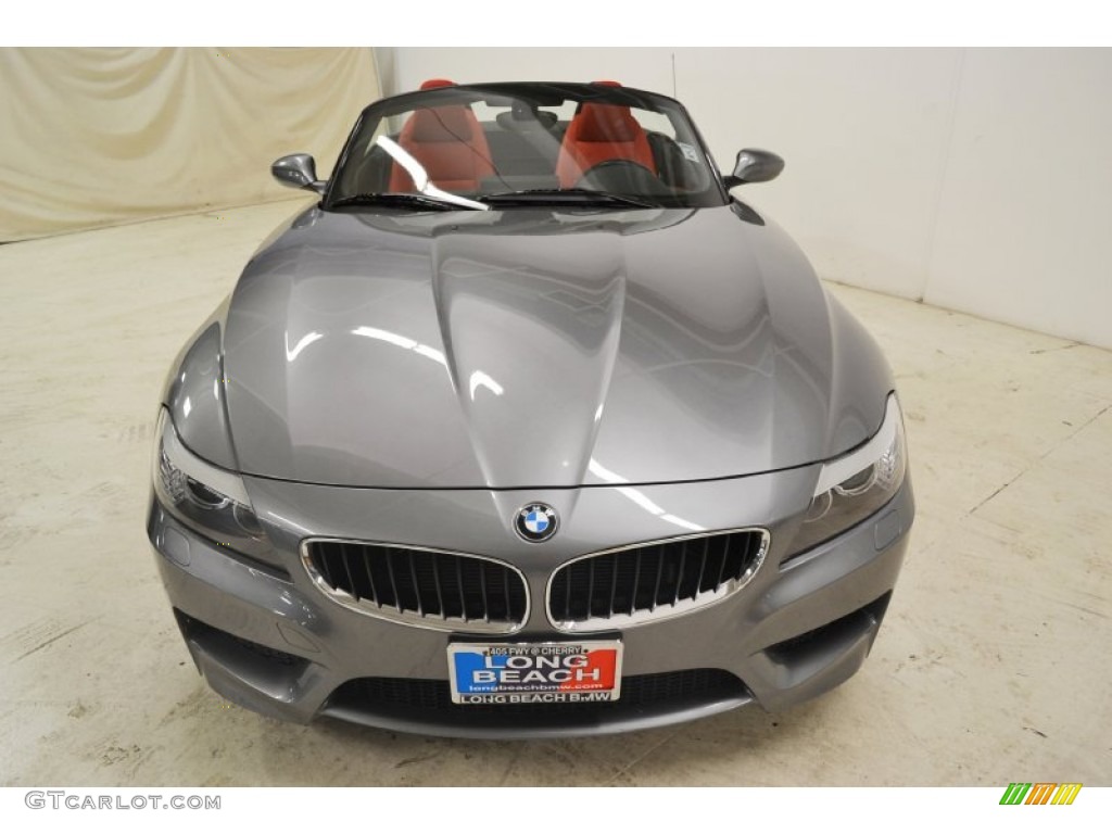 2011 Z4 sDrive30i Roadster - Space Gray Metallic / Coral Red photo #4
