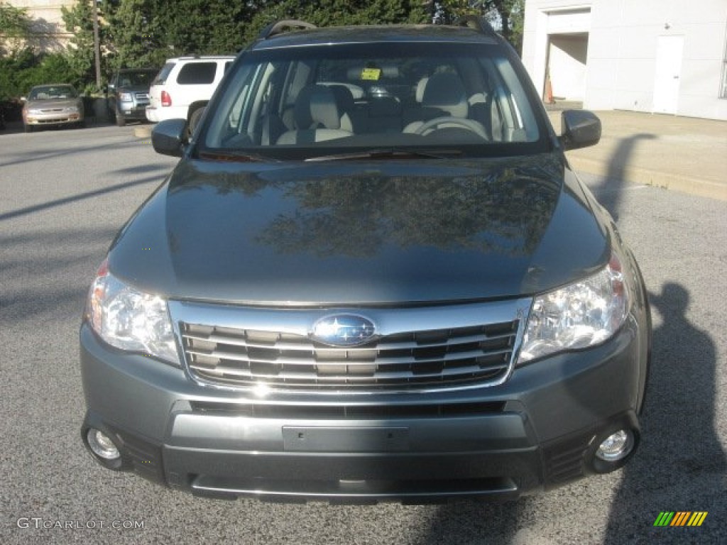 2009 Forester 2.5 X Limited - Sage Green Metallic / Platinum photo #4