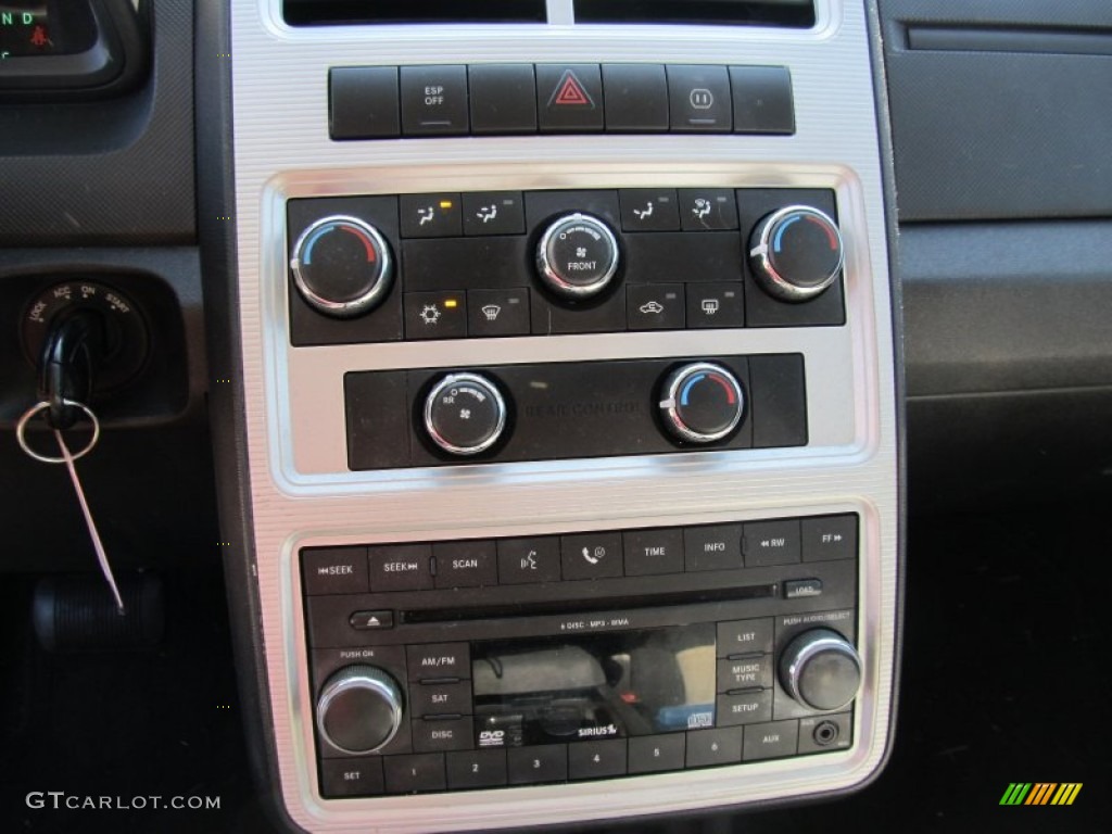 2009 Dodge Journey SXT Controls Photo #55054332