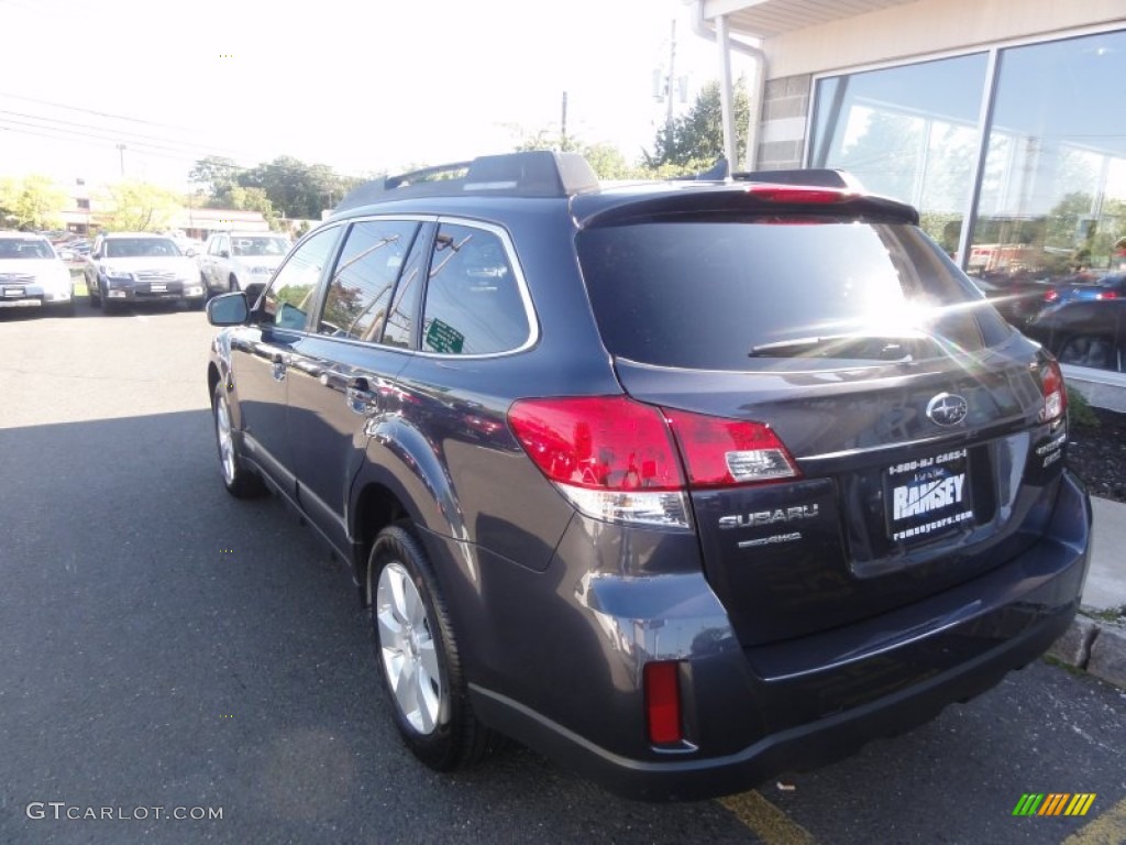 2011 Outback 2.5i Limited Wagon - Graphite Gray Metallic / Off Black photo #5