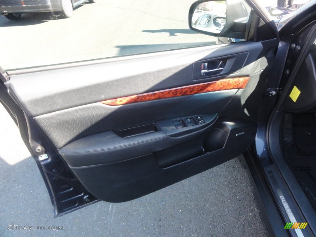 2011 Outback 2.5i Limited Wagon - Graphite Gray Metallic / Off Black photo #24
