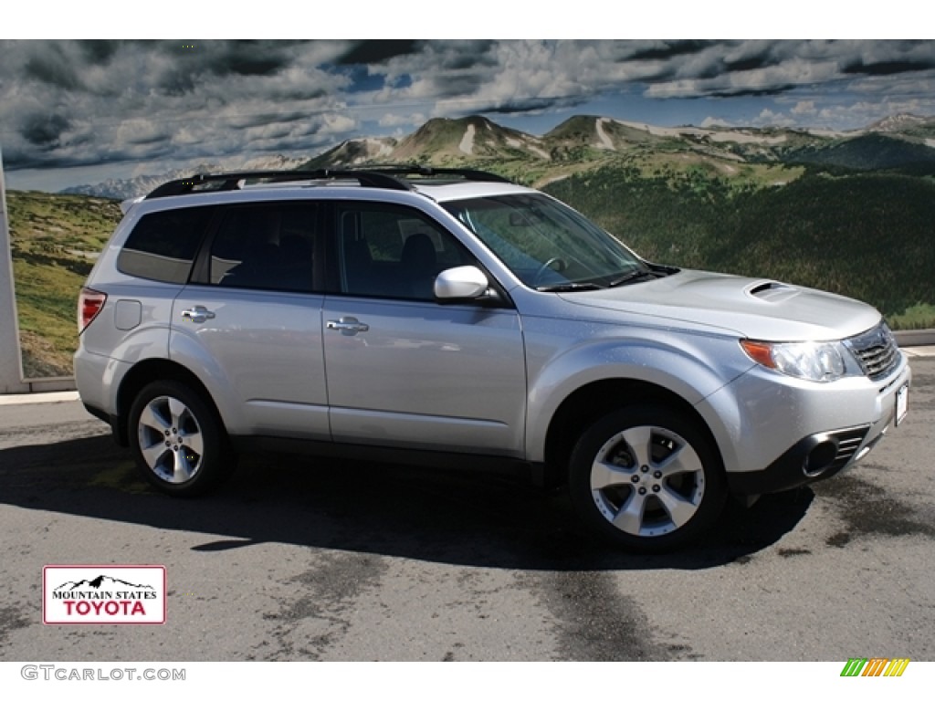 2010 Forester 2.5 XT Limited - Spark Silver Metallic / Black photo #1