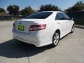 Super White - Camry SE Photo No. 3