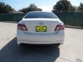 Super White - Camry SE Photo No. 4
