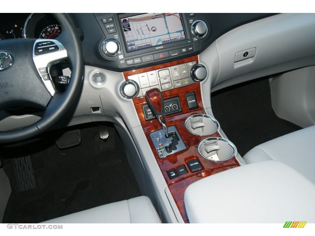 2012 Toyota Highlander Limited 4WD Controls Photo #55056732