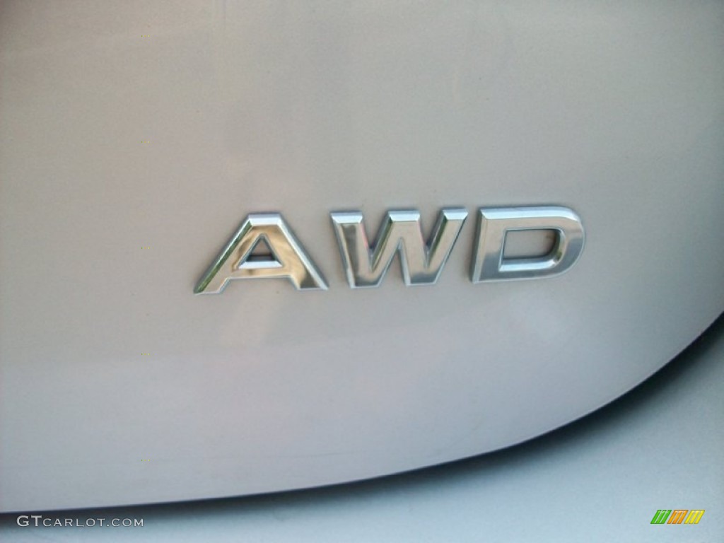 2011 Rogue S AWD - Silver Ice Metallic / Black photo #7