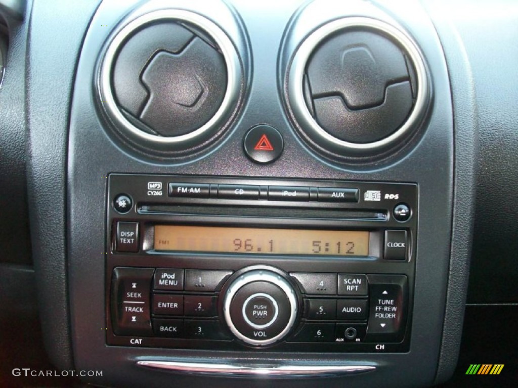2011 Rogue S AWD - Silver Ice Metallic / Black photo #14