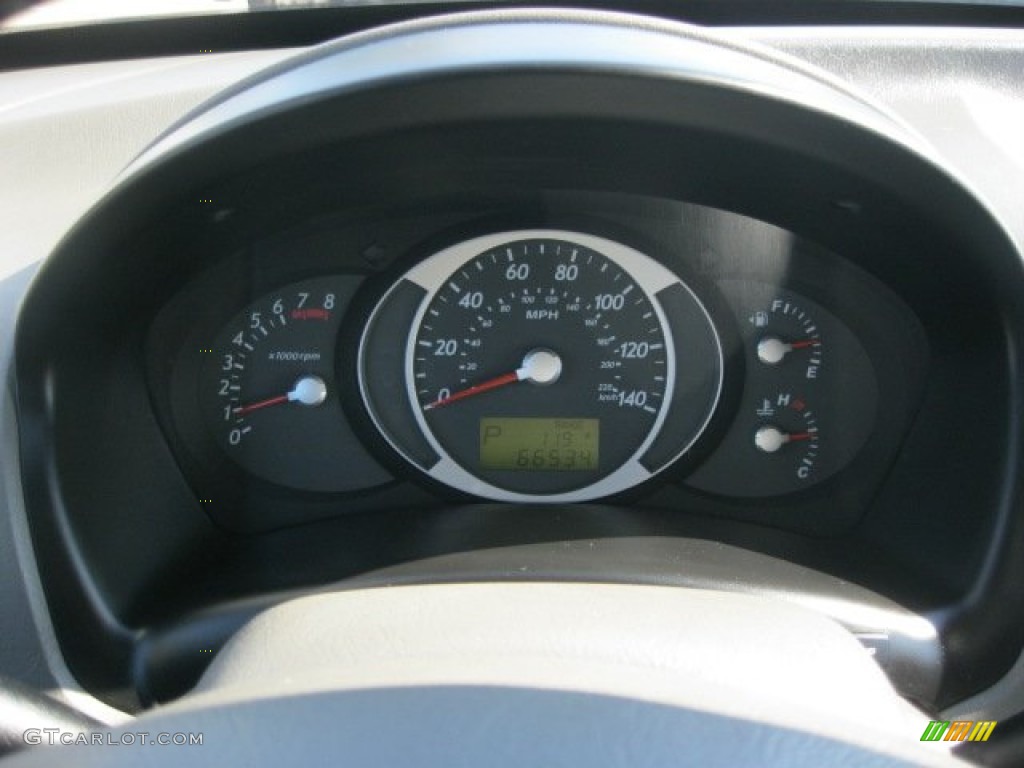 2008 Hyundai Tucson SE Gauges Photo #55057215