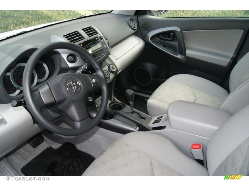 2011 RAV4 I4 4WD - Super White / Ash photo #4