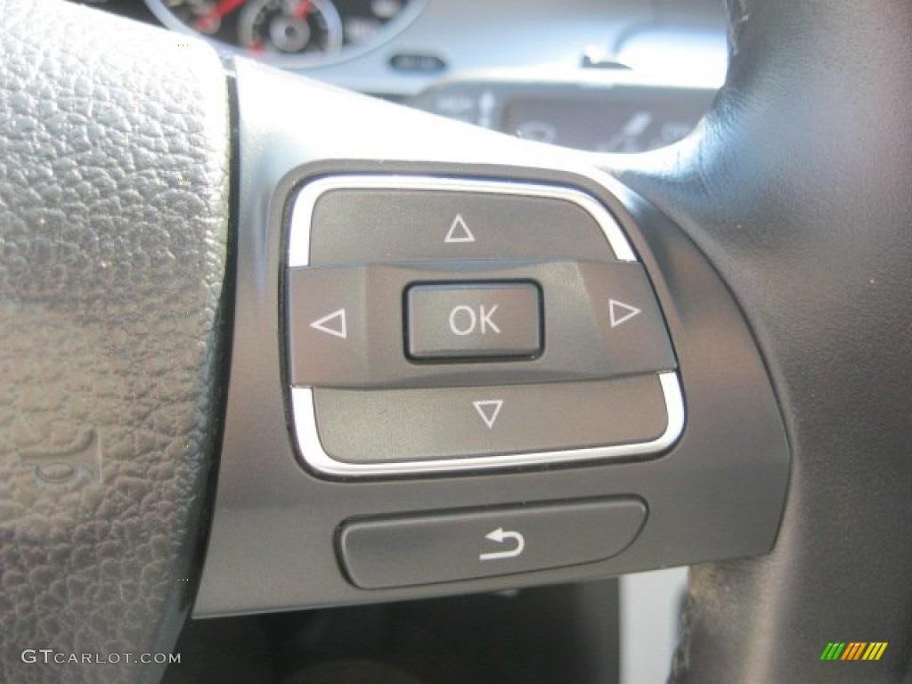 2010 Volkswagen CC Sport Controls Photo #55058184