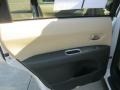 Satin White Pearl - Tribeca Limited 7 Passenger Photo No. 30