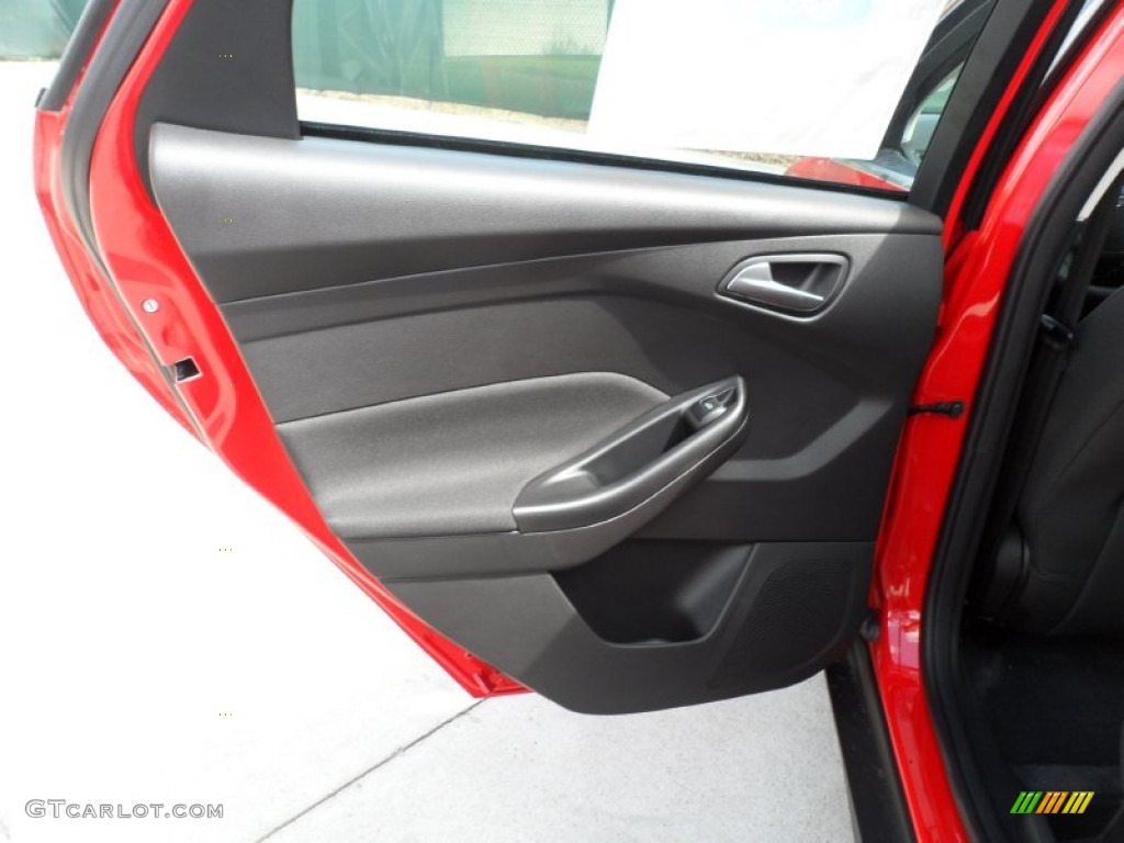 2012 Ford Focus SEL 5-Door Charcoal Black Door Panel Photo #55060278