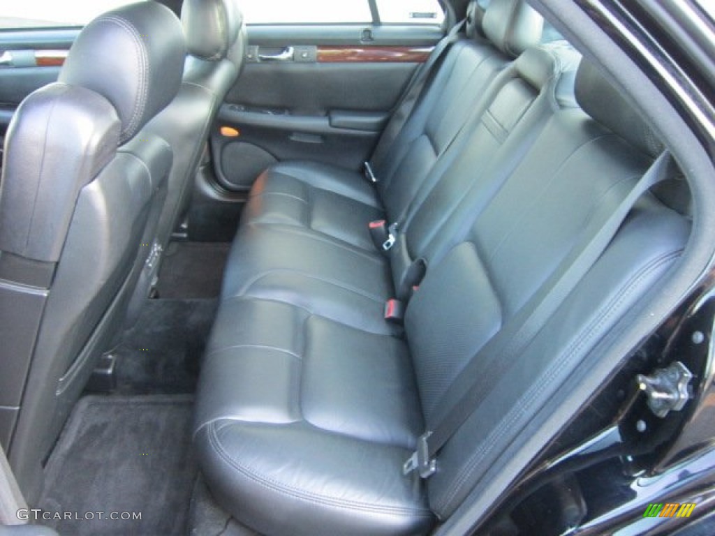 Black Interior 2002 Cadillac Seville STS Photo #55060356