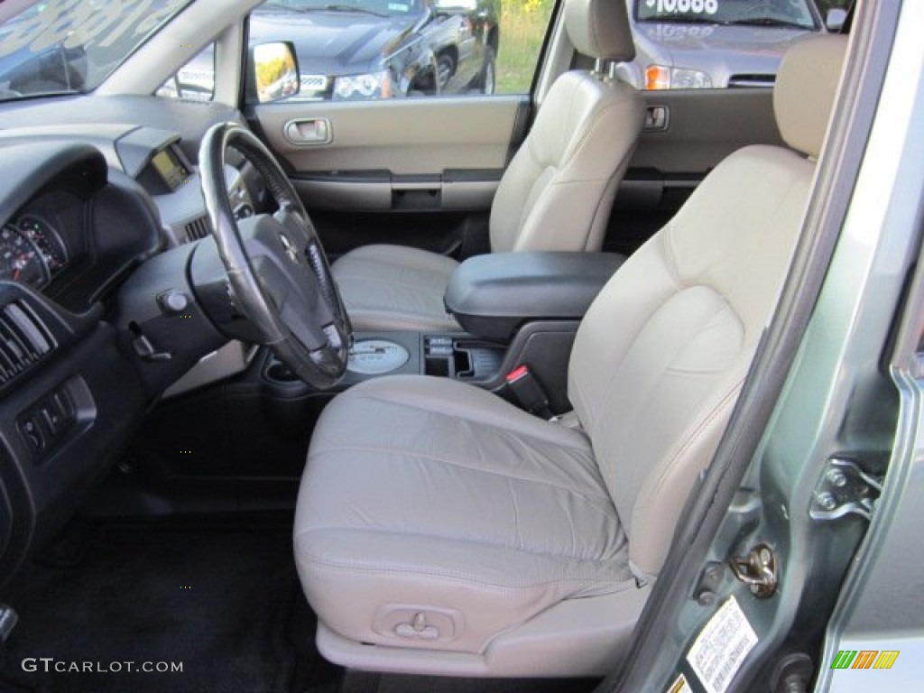 Sandblast Beige Interior 2004 Mitsubishi Endeavor Limited AWD Photo #55060560