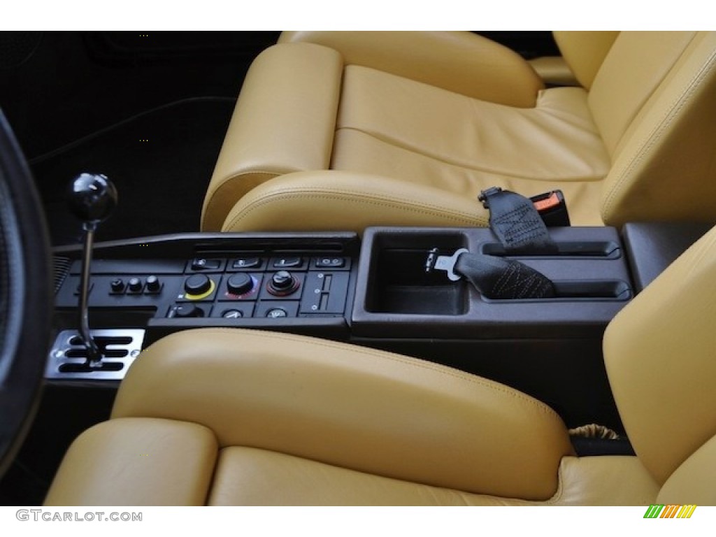 Tan Interior 1990 Ferrari Testarossa Standard Testarossa Model Photo #55061445