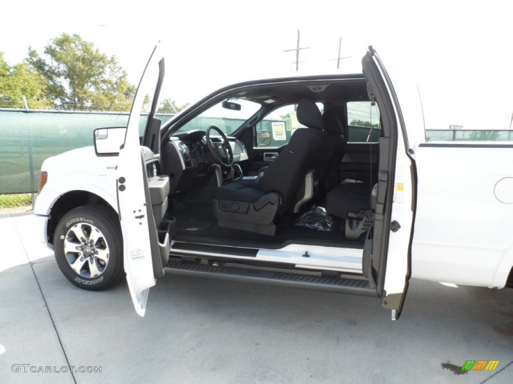 Black Interior 2011 Ford F150 FX2 SuperCab Photo #55061945