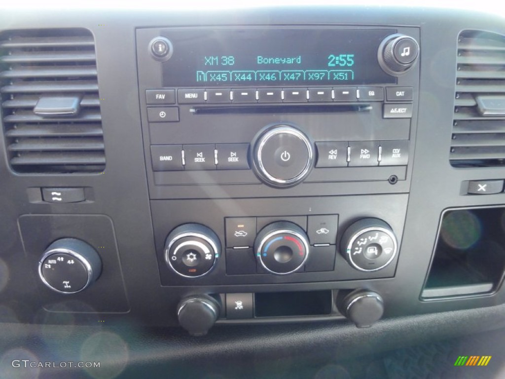 2009 GMC Sierra 1500 SLE Extended Cab 4x4 Audio System Photo #55062892