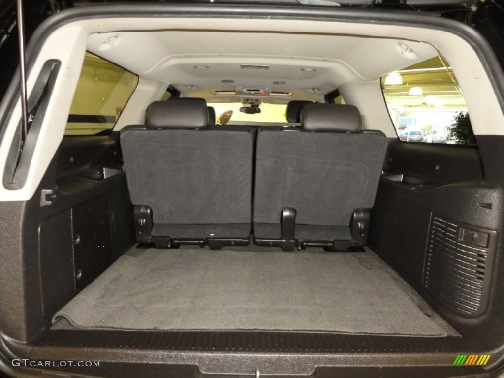 2008 Chevrolet Suburban 1500 LTZ 4x4 Trunk Photo #55063056