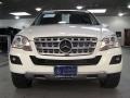 Arctic White - ML 350 4Matic Photo No. 2