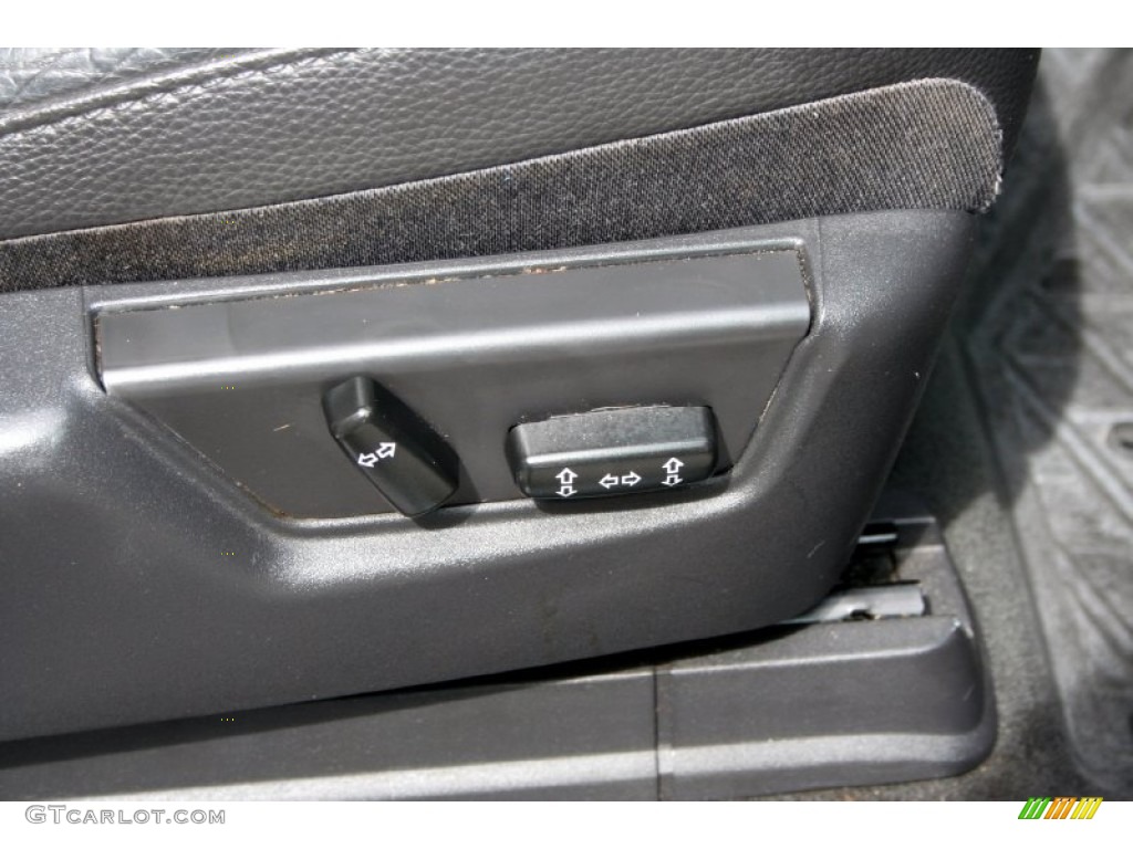 2005 XC90 V8 AWD - Magic Blue Metallic / Graphite photo #38