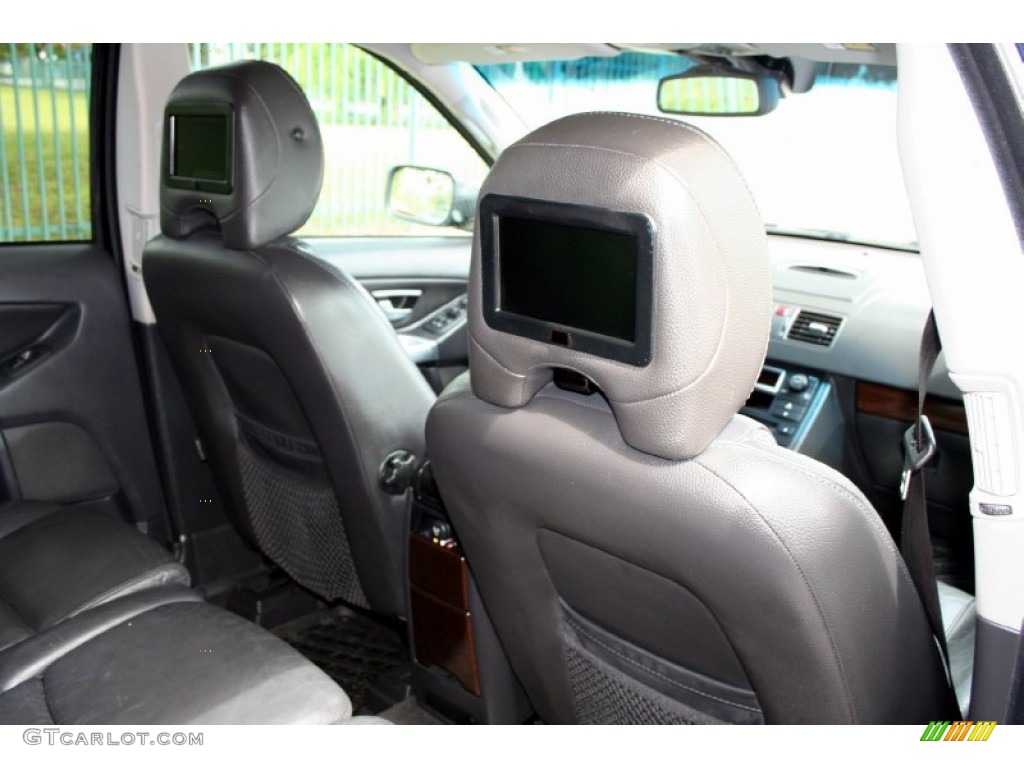 2005 XC90 V8 AWD - Magic Blue Metallic / Graphite photo #44