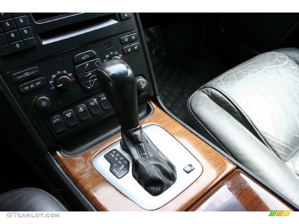 2005 XC90 V8 AWD - Magic Blue Metallic / Graphite photo #87