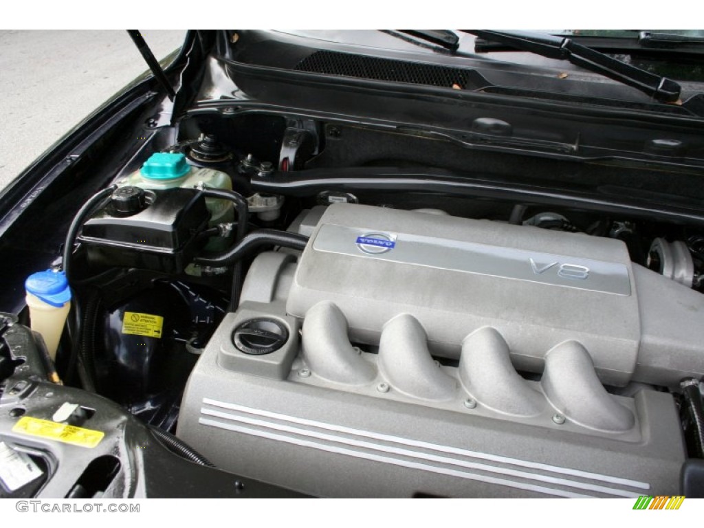 2005 XC90 V8 AWD - Magic Blue Metallic / Graphite photo #98