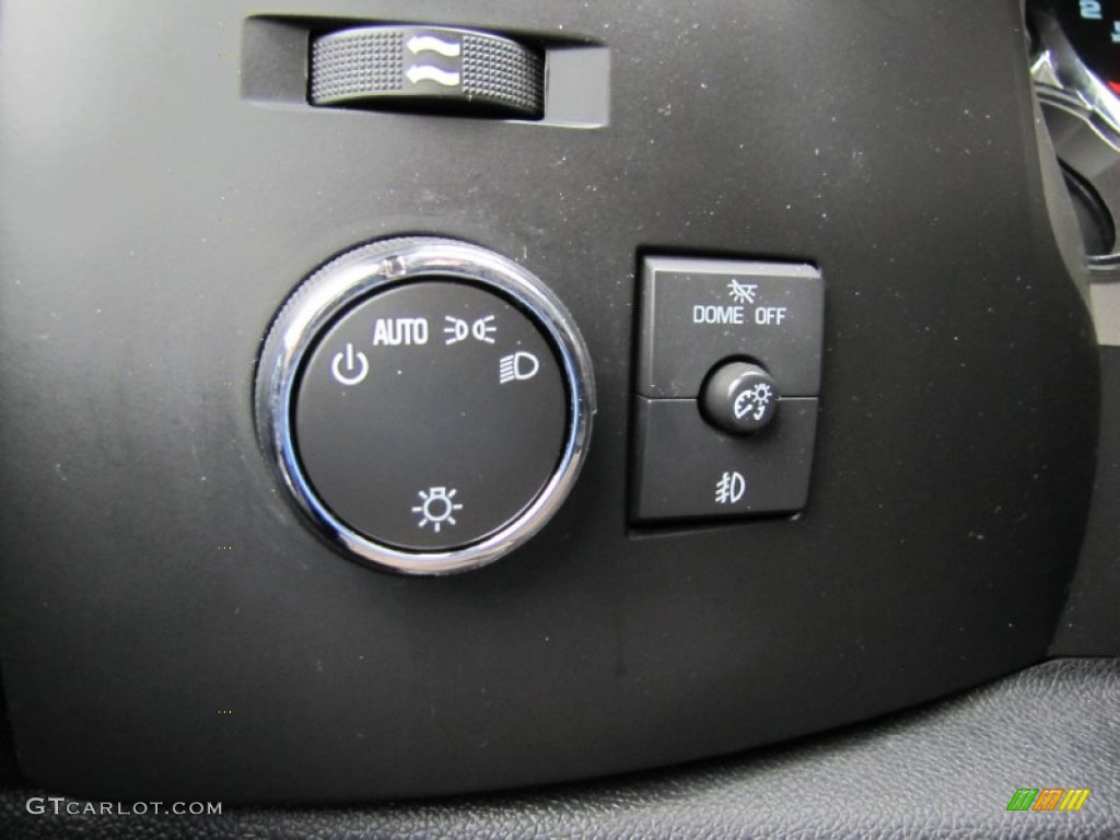 2009 Chevrolet Silverado 3500HD LT Crew Cab 4x4 Dually Controls Photo #55066476