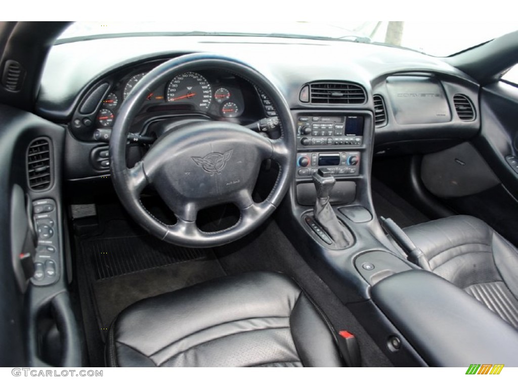 1998 Chevrolet Corvette Coupe Black Dashboard Photo #55066531