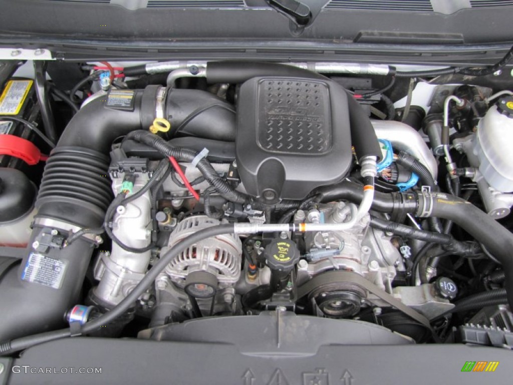 2009 Chevrolet Silverado 3500HD LT Crew Cab 4x4 Dually Engine Photos