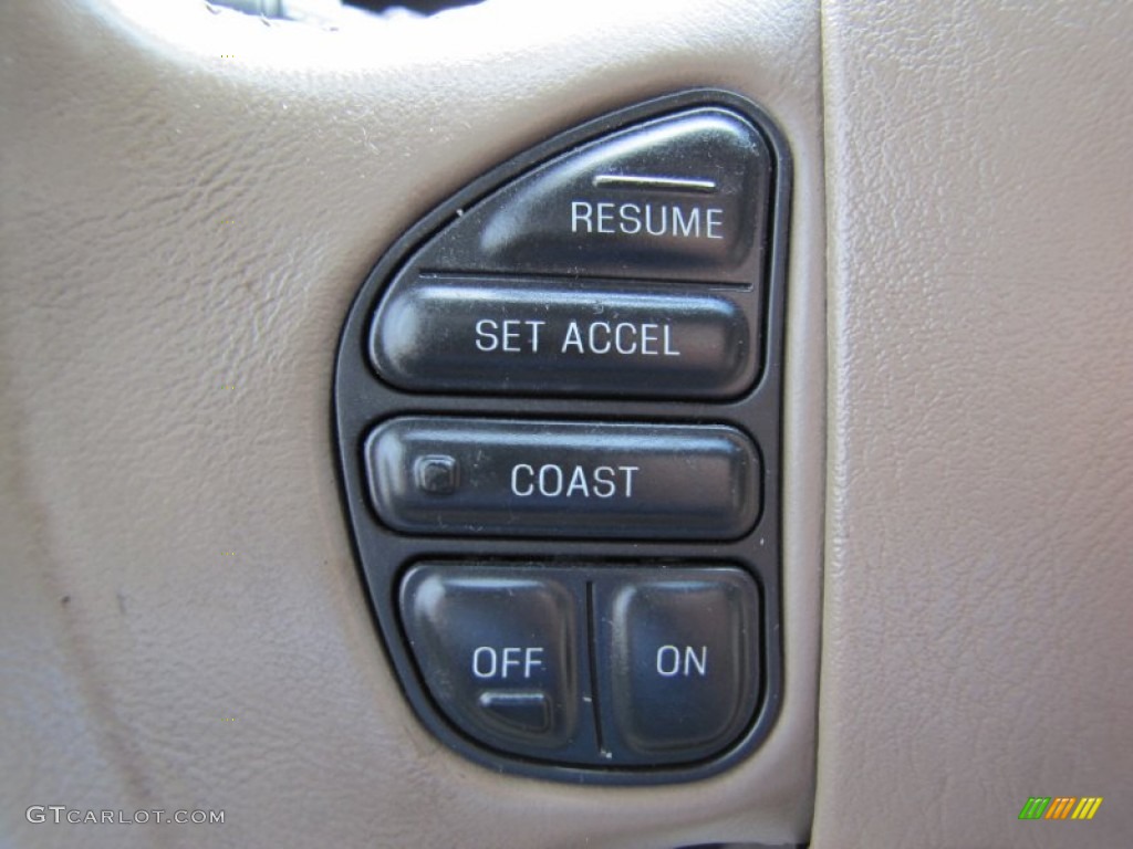 2004 Ford Excursion Limited 4x4 Controls Photo #55066671