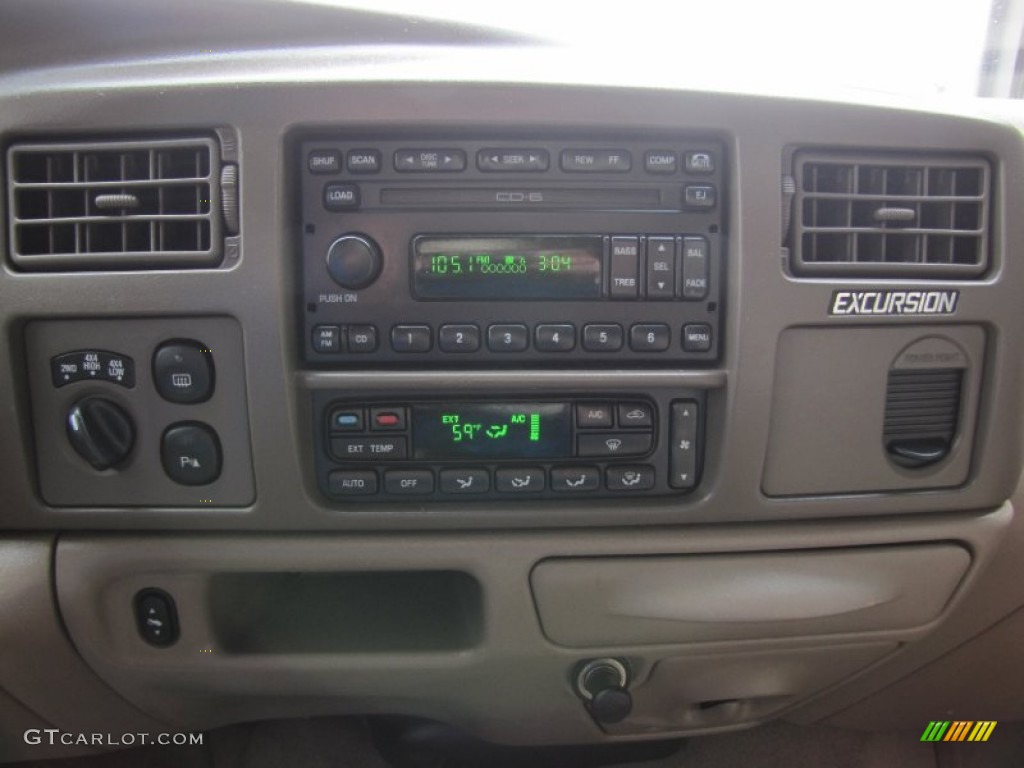 2004 Ford Excursion Limited 4x4 Controls Photo #55066722