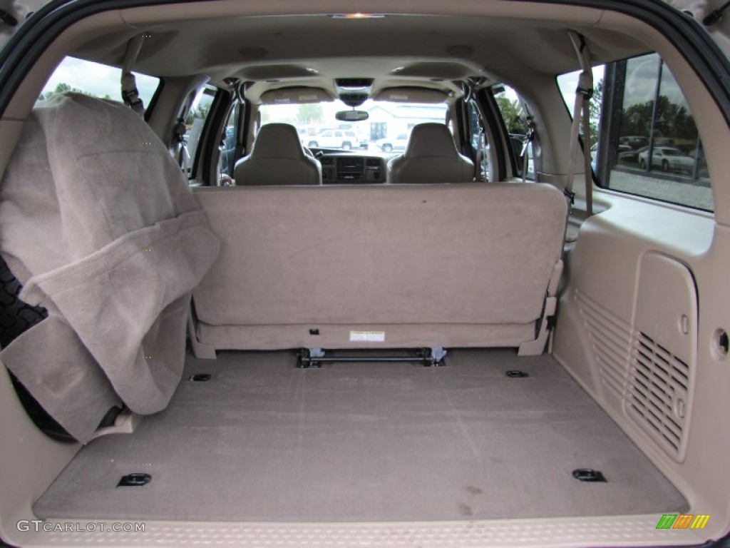 2004 Ford Excursion Limited 4x4 Trunk Photo #55066806