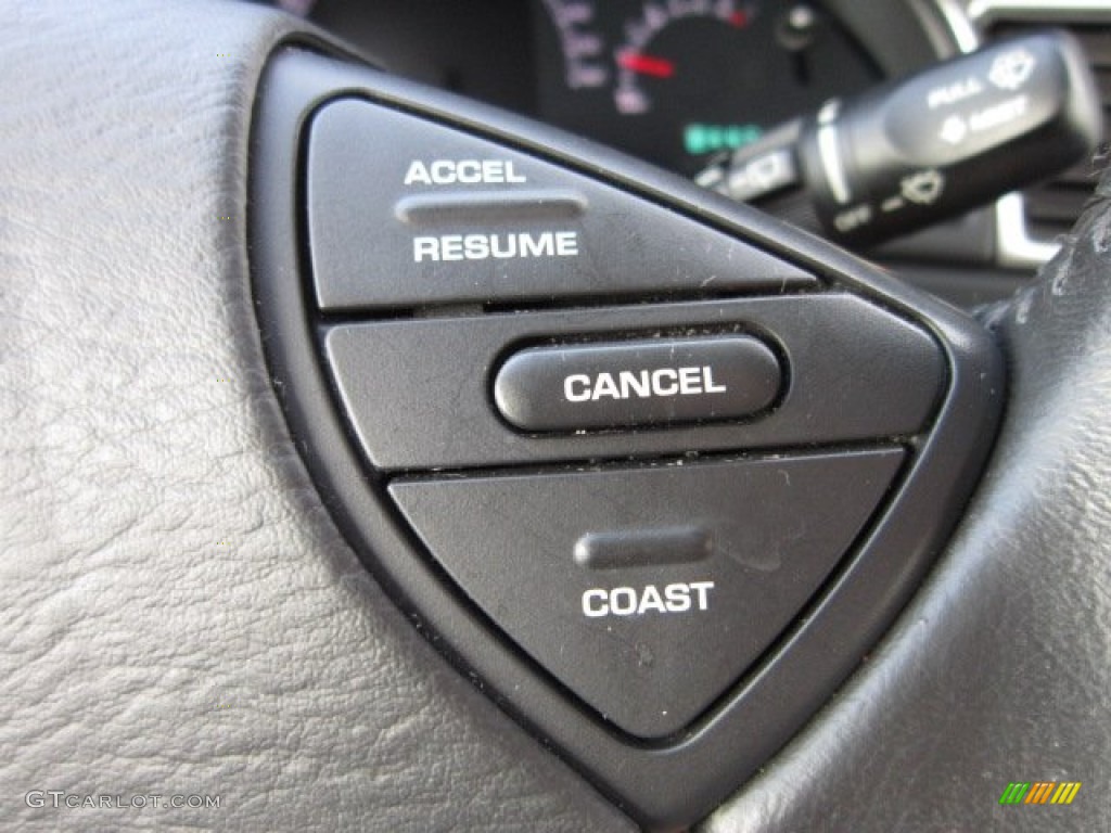 2008 Chrysler Pacifica Touring AWD Controls Photo #55067250