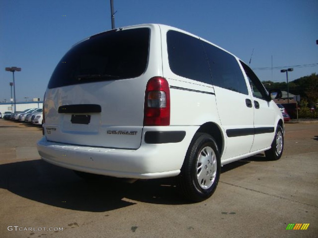 Summit White 2004 Chevrolet Venture LS Exterior Photo #55067501