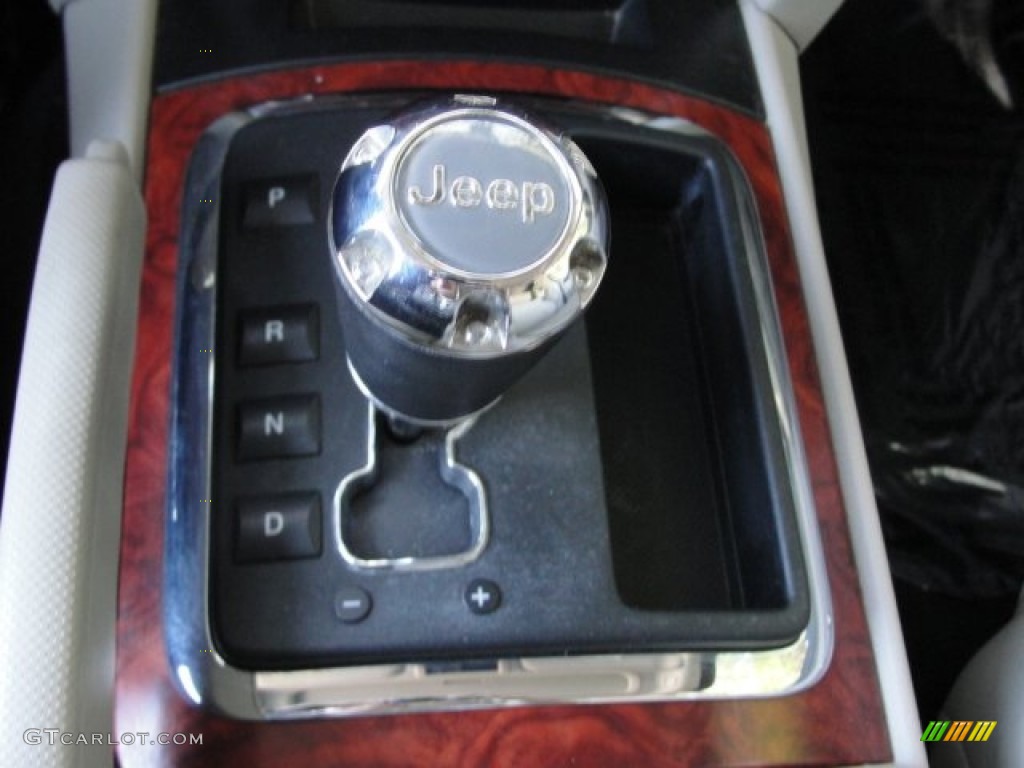 2007 Jeep Commander Limited 5 Speed Automatic Transmission Photo #55068825