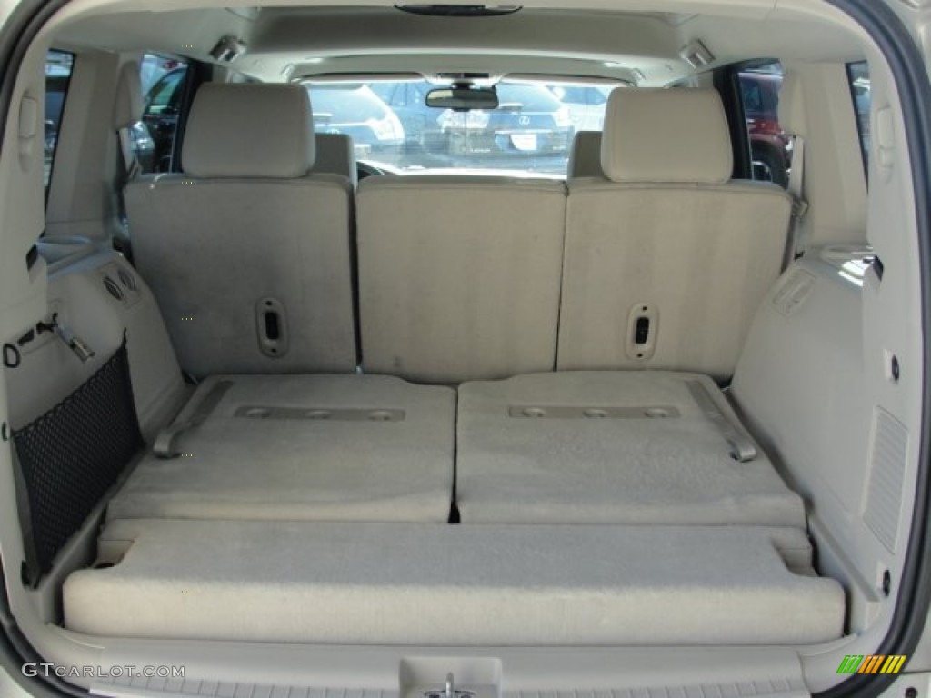 2007 Jeep Commander Limited Trunk Photos