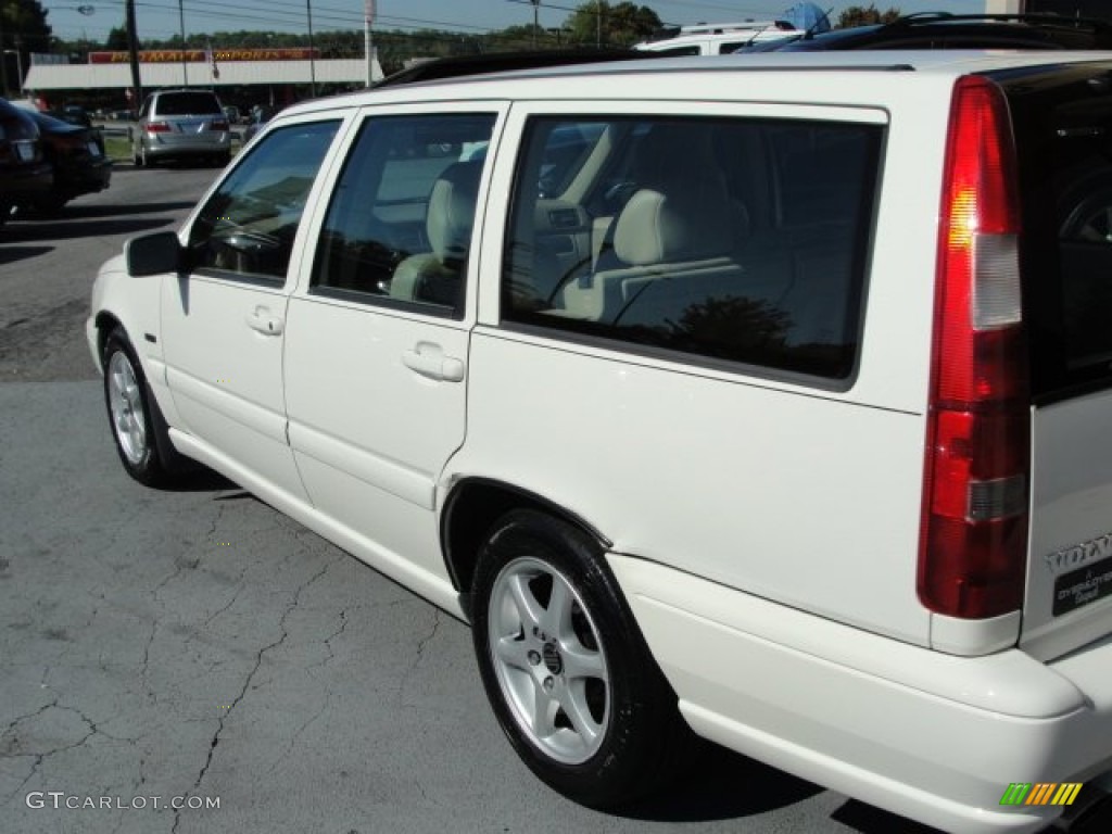 1998 V70 GLT - White / Beige photo #7