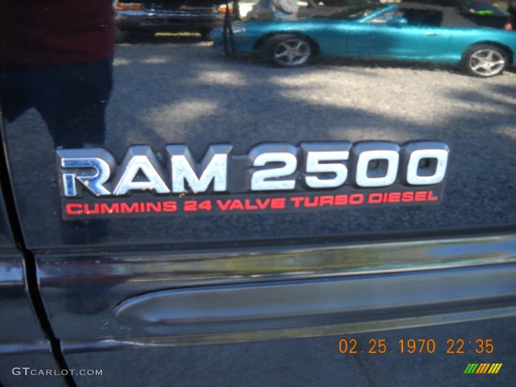 2000 Ram 2500 SLT Extended Cab 4x4 - Black / Agate photo #10